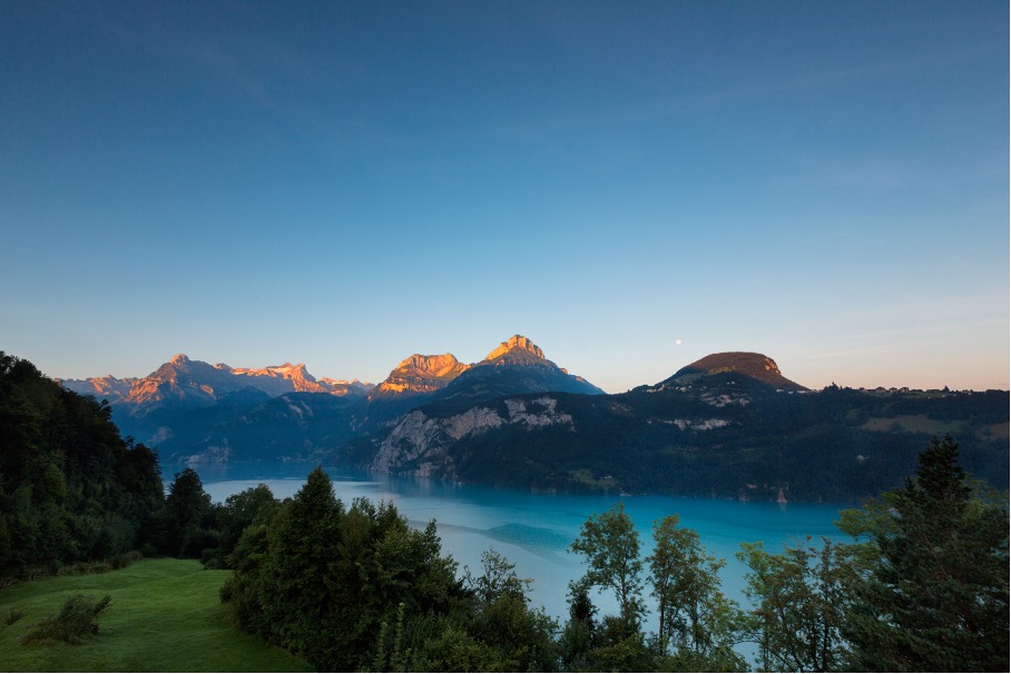 Bergpanorama Morschach mit Blick auf den Vierwaldstt&auml;ttersee